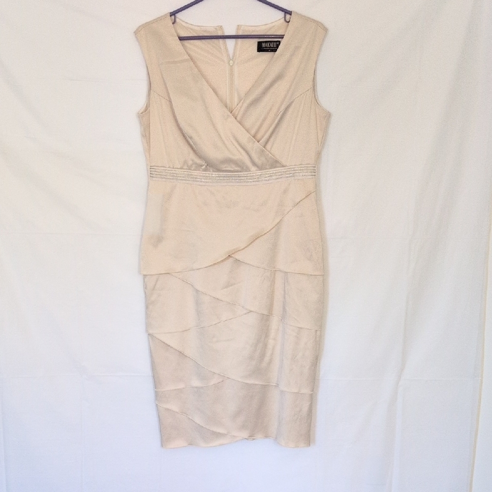 Makalu Fashion House Beige Sleeveless Dress Size 40
